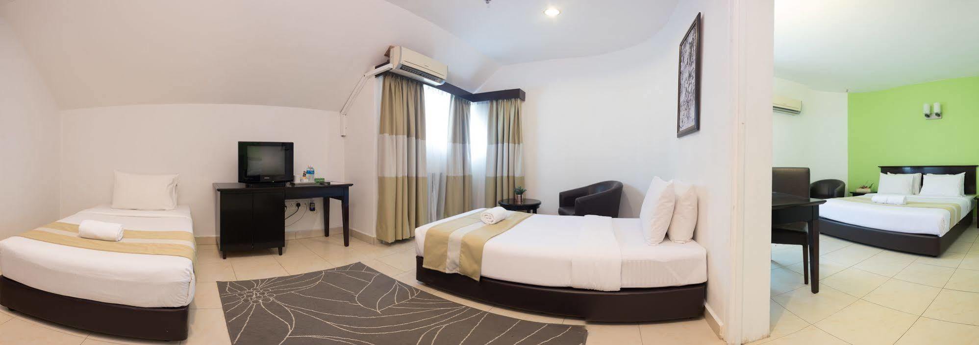Erya By Suria Johor Bahru Hotel Exterior photo